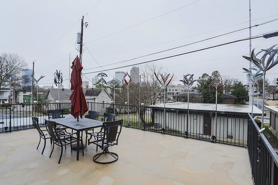 Multi-use Downtown Little Rock Office/Gallery/Residence: 909 North St, Little Rock, AR 72201